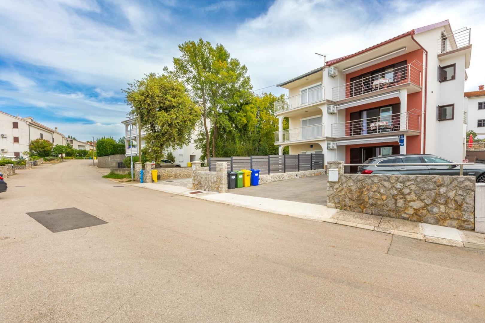 Apartments Tea Малинська Екстер'єр фото
